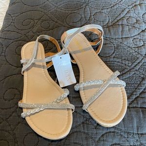 Women’s dress sandals